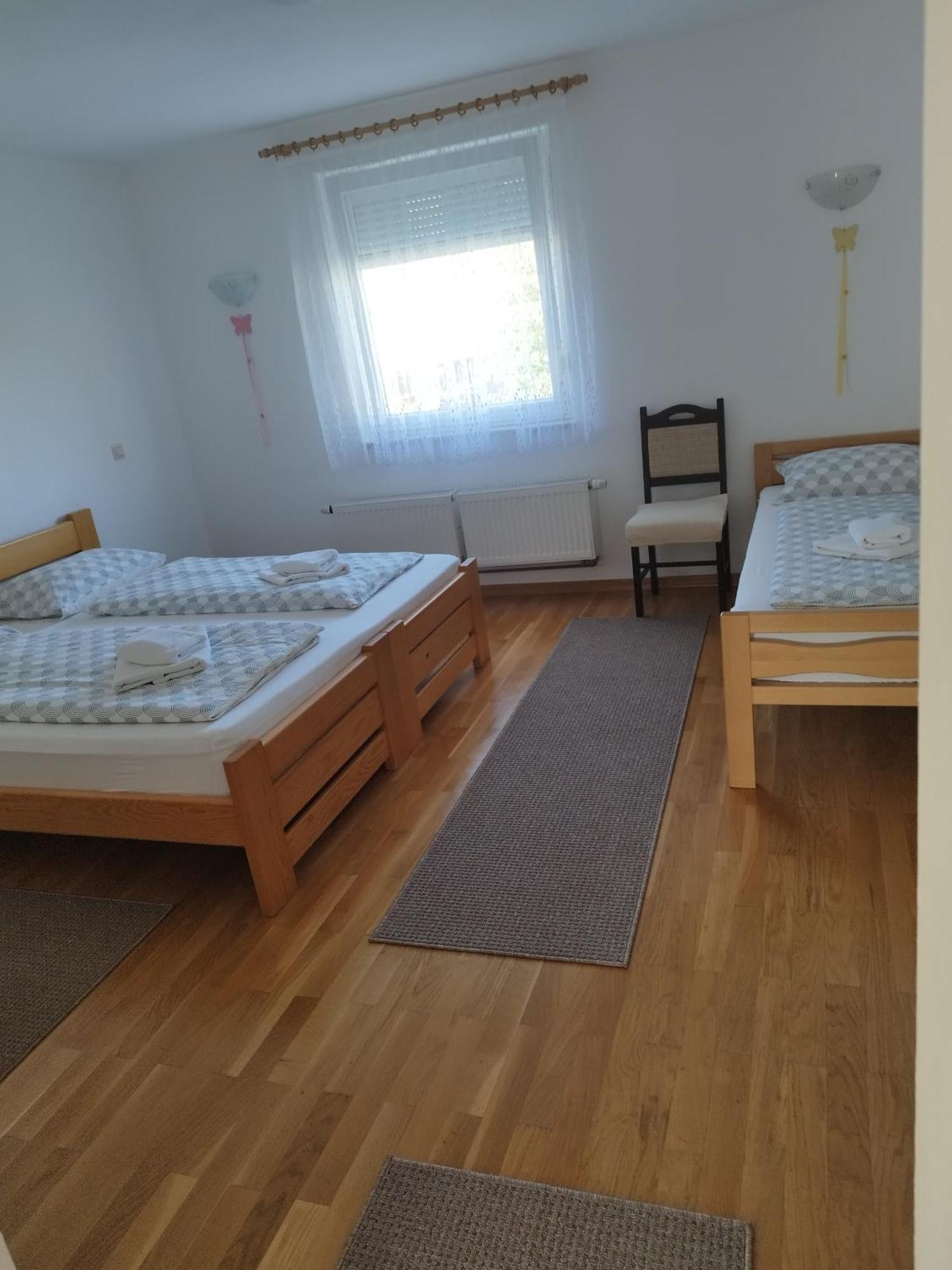 Apartments Matijevic Grabovac  Esterno foto